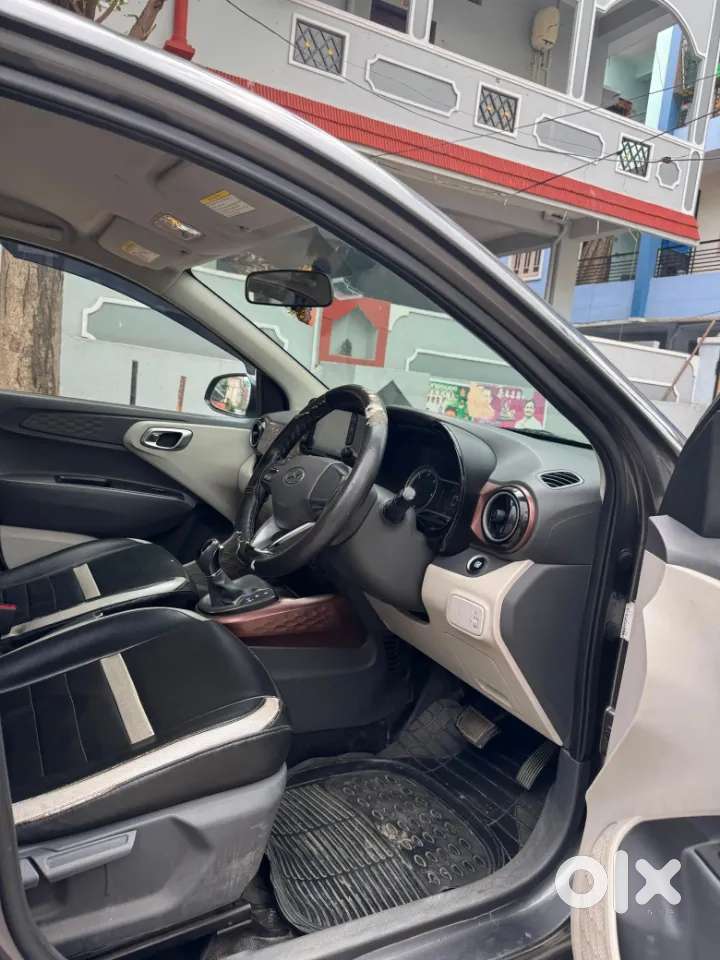 Hyundai Aura Sx Plus Crdi Automatic, 2020, Diesel