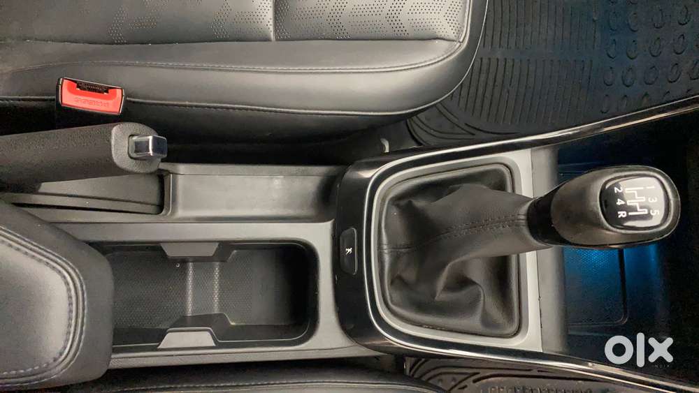 Tata Altroz 1.2 Xz Plus I-turbo Petrol Dark Edition, 2021, Petrol