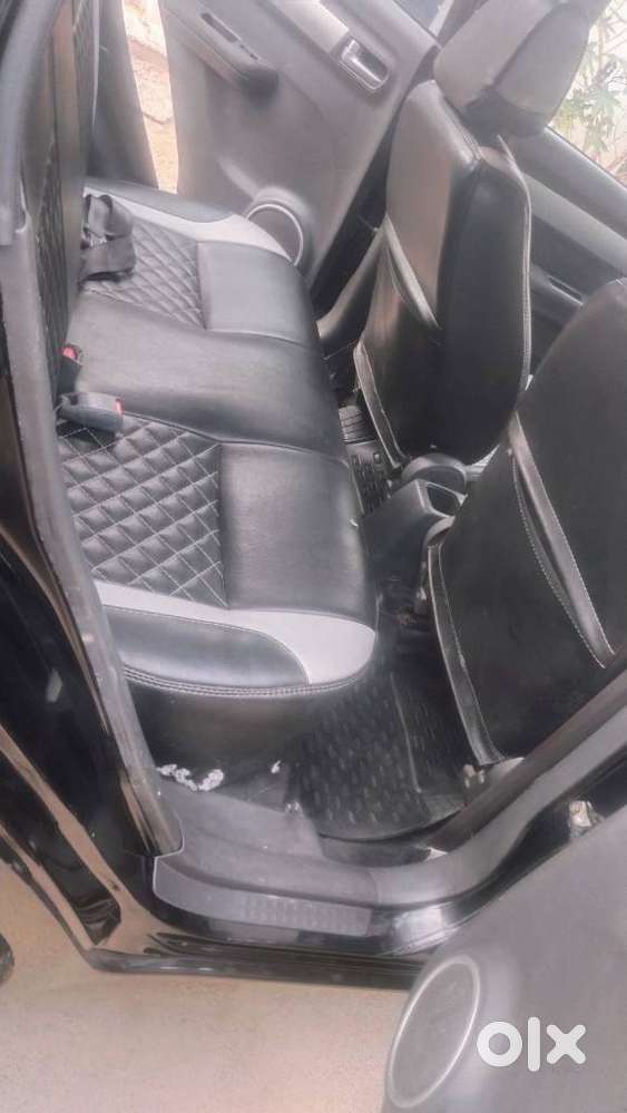 Maruti Suzuki Swift Vxi + Manual, 2010, Petrol