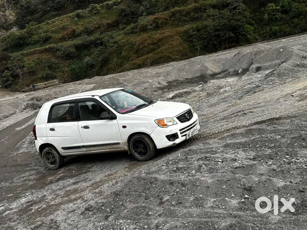 Well Maintained Maruti Suzuki Alto With Alloy Wheels