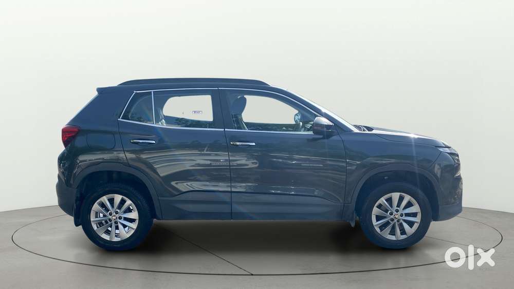 Skoda Kylaq Signature Plus, 2025, Petrol