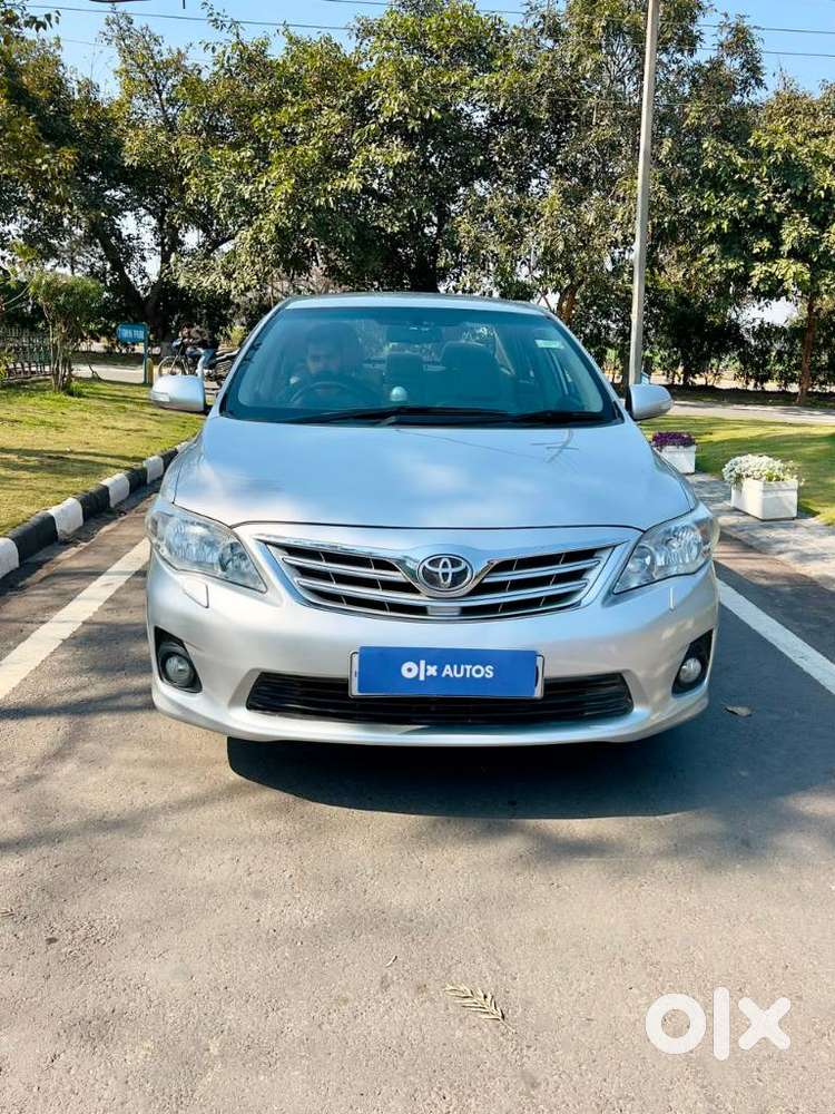 Toyota Corolla Altis G At, 2012, Petrol