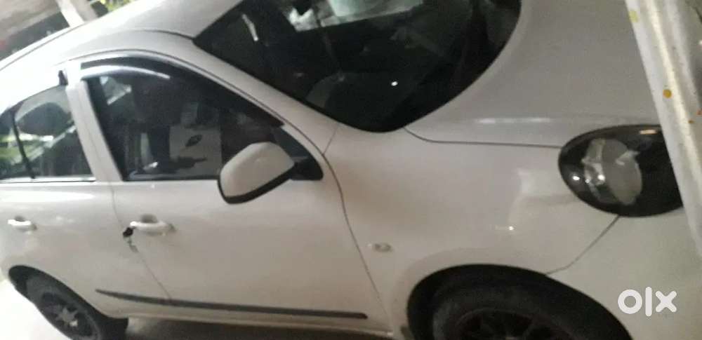 Nissan Micra Active 2015 Petrol Well Maintained