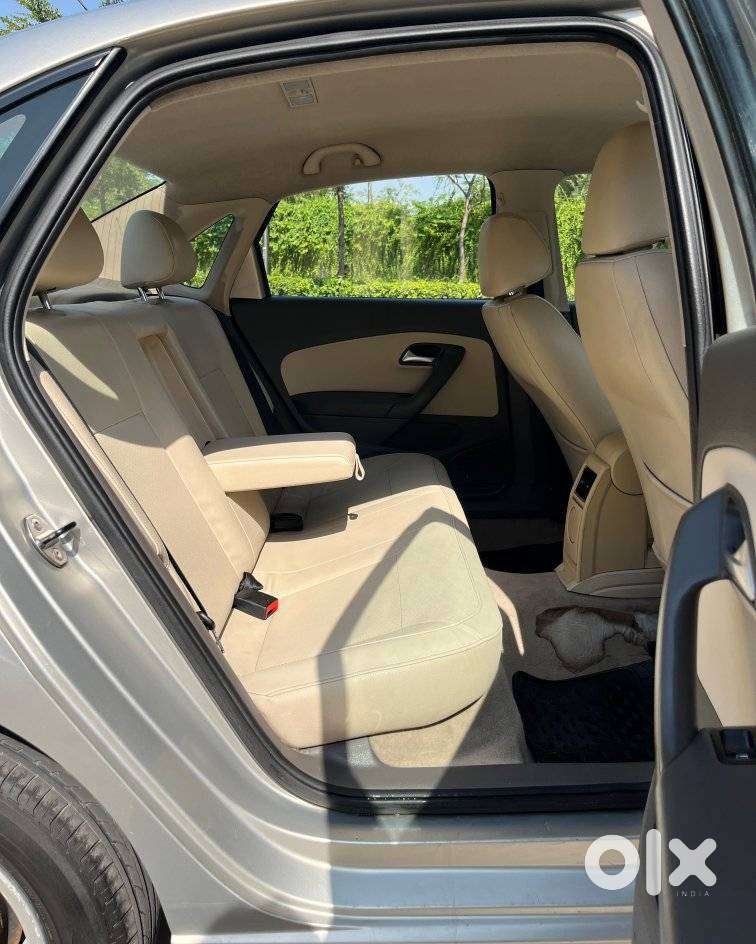 Volkswagen Vento Petrol Highline, 2013, Petrol