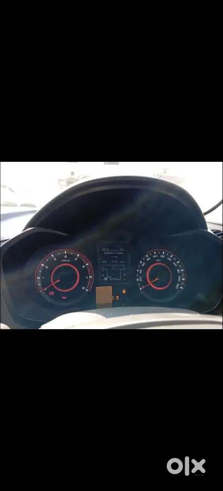 Maruti Suzuki Swift October 2023 Petrol 50000 Km Driven