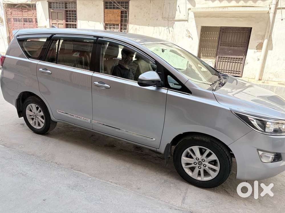 Toyota Innova Crysta 2.4 G Mt, 2020, Diesel