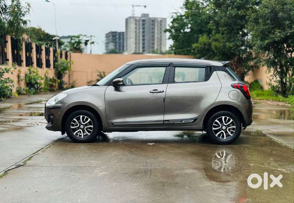 Maruti Suzuki Swift Vxi Optional, 2023, Petrol