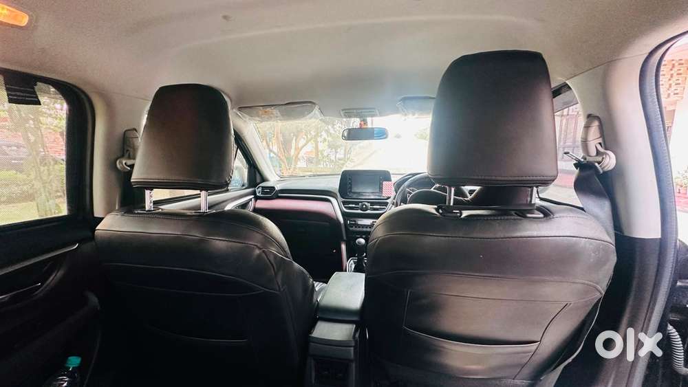 Maruti Suzuki Grand Vitara 2022 Petrol Well Maintained
