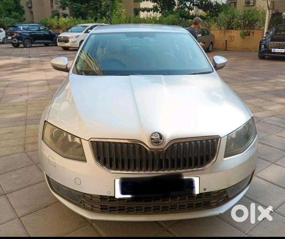 Skoda Octavia Petrol 105000 Km Driven
