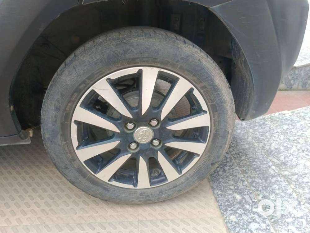 Toyota Etios Cross 1.2l G, 2015, Petrol