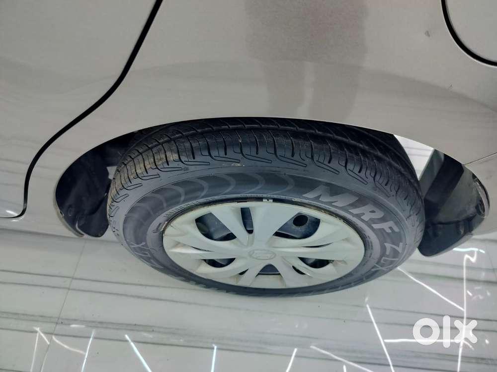 Maruti Suzuki Swift Vxi + Manual, 2018, Petrol