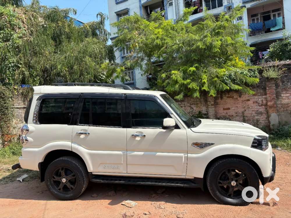 Mahindra Scorpio S10, 2017, Diesel