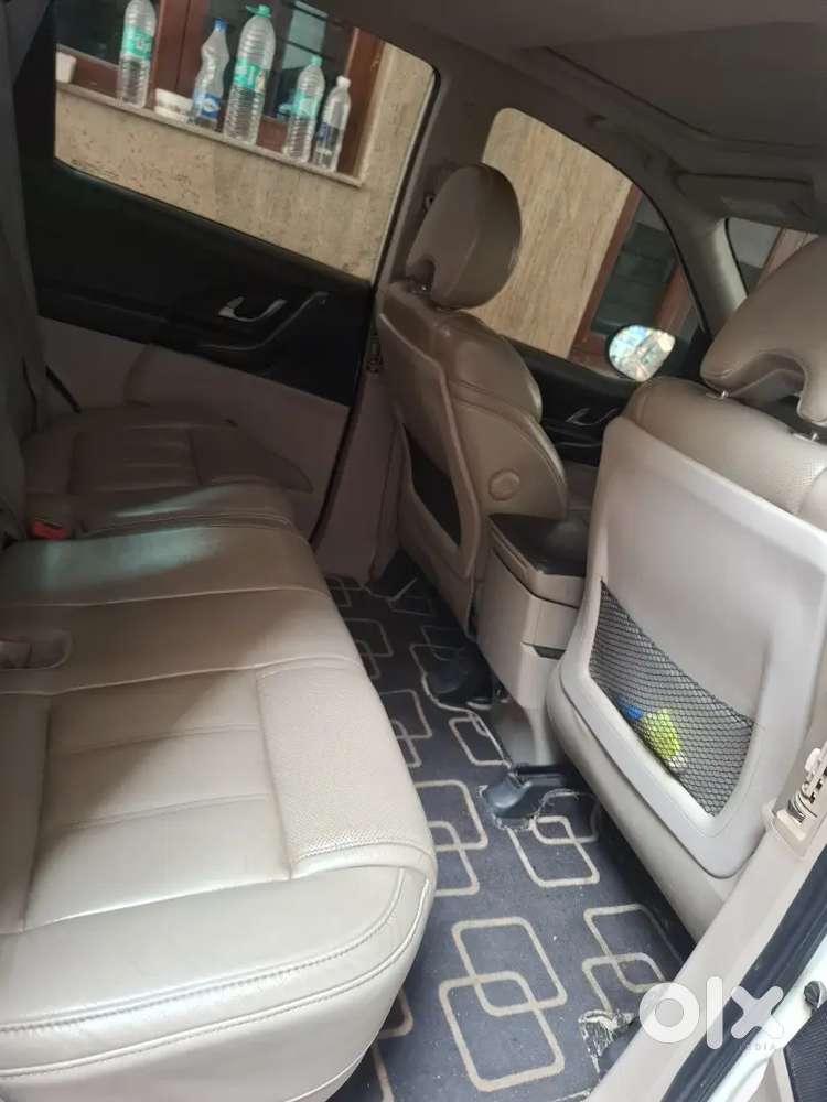 Mahindra Xuv500 2017