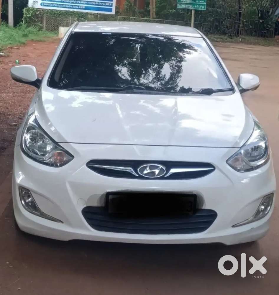 Hyundai Fluidic Verna 1.4 2014