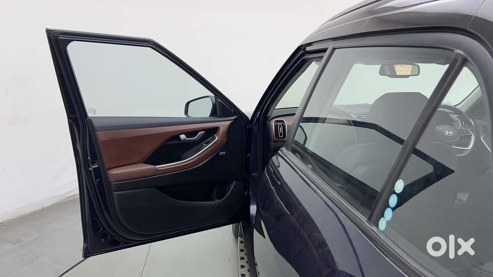 Hyundai Alcazar 1.5 Tdct Signature (o) 7s Petrol, 2023, Petrol