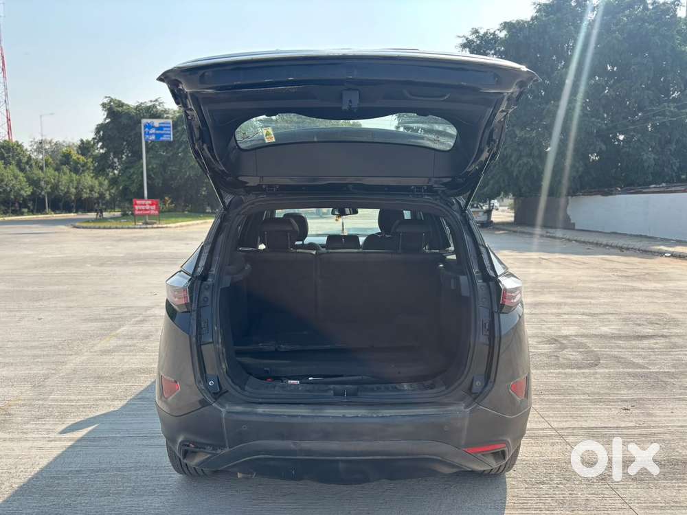 Tata Harrier Xza Dark Edition, 2022, Petrol