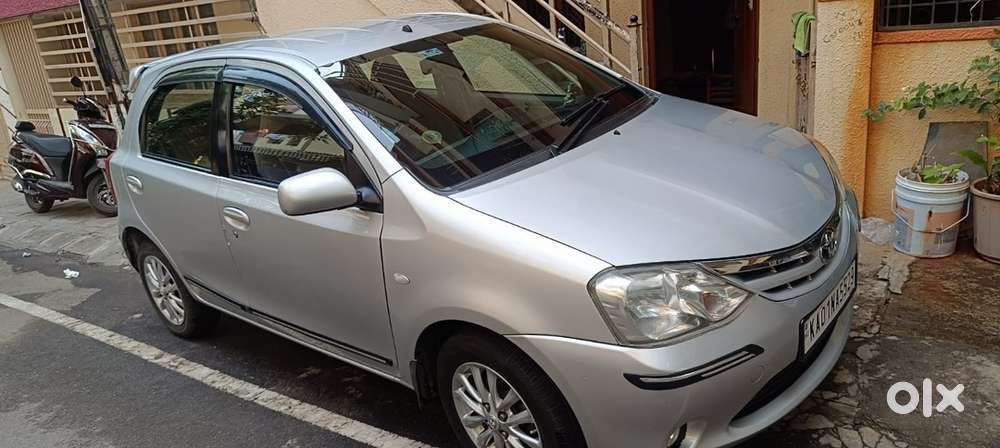 Toyota Etios Liva 2011