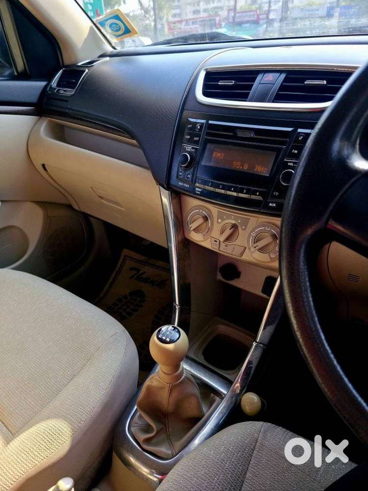 Maruti Suzuki Dzire 1.2 Vxi, 2016, Petrol