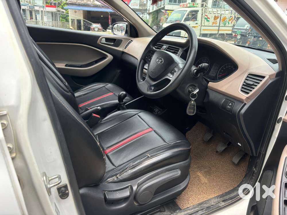 Hyundai I20 Sportz 1.2 Bs-iv, 2019, Petrol