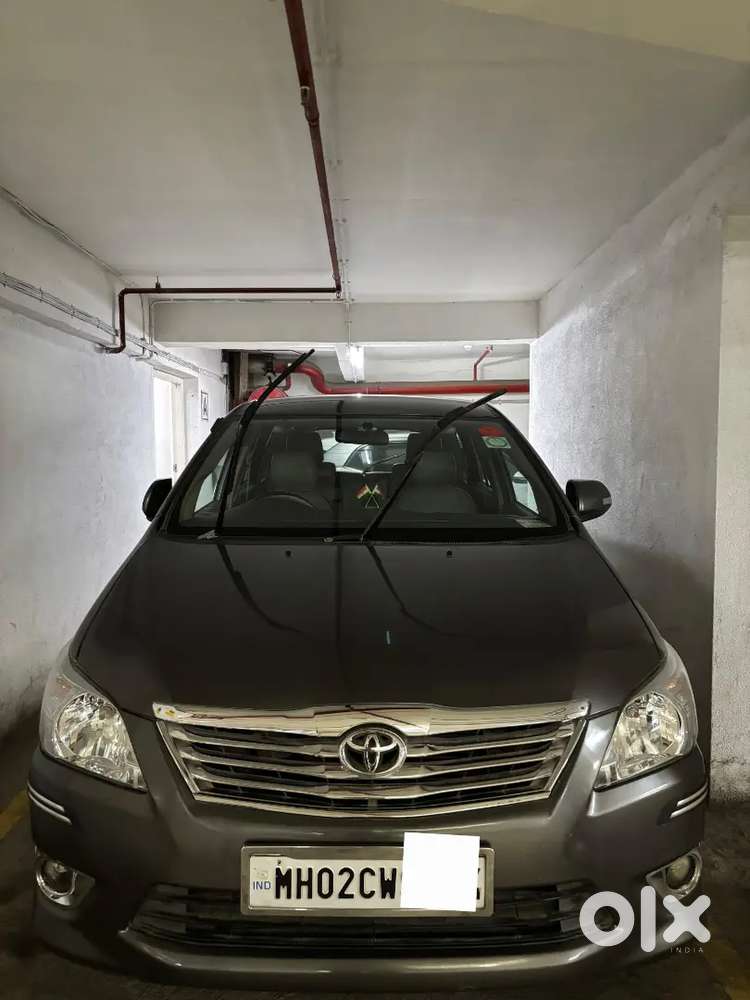 Toyota Innova 2013