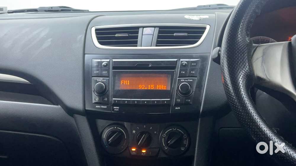 Maruti Suzuki Swift Vvt Vxi, 2015, Petrol