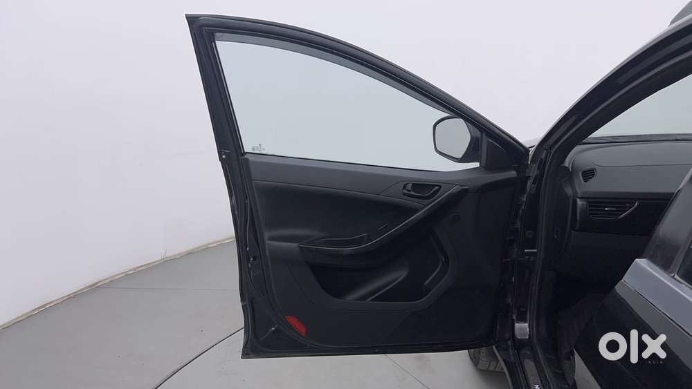 Tata Nexon 1.5 Revotorq Xz Plus (o) Dark Edition, 2022, Diesel