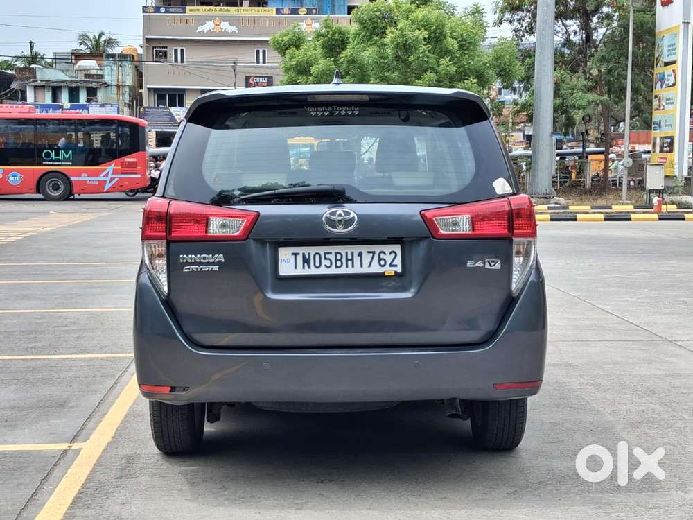 Toyota Innova Crysta 2.4 V 7 Str, 2016, Diesel