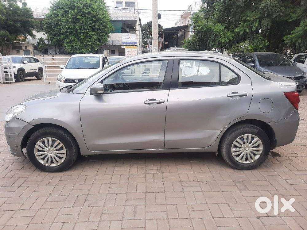 Maruti Suzuki Dzire 1.2 Vxi, 2021, Petrol