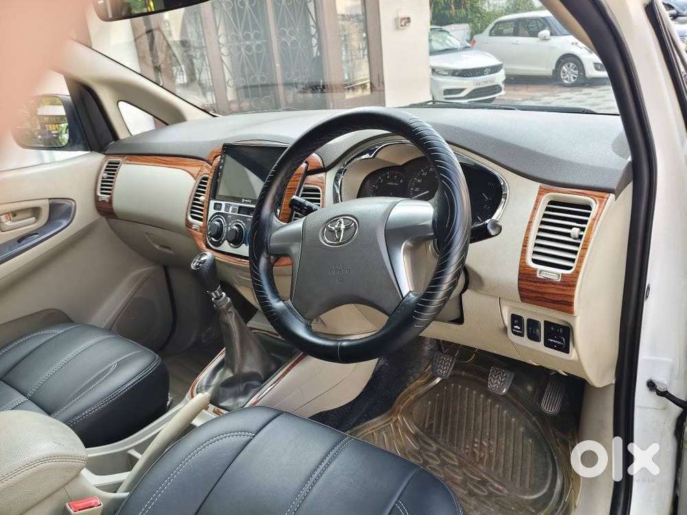 Toyota Innova 2.5 Gx 7 Str Bs-iii, 2014, Diesel