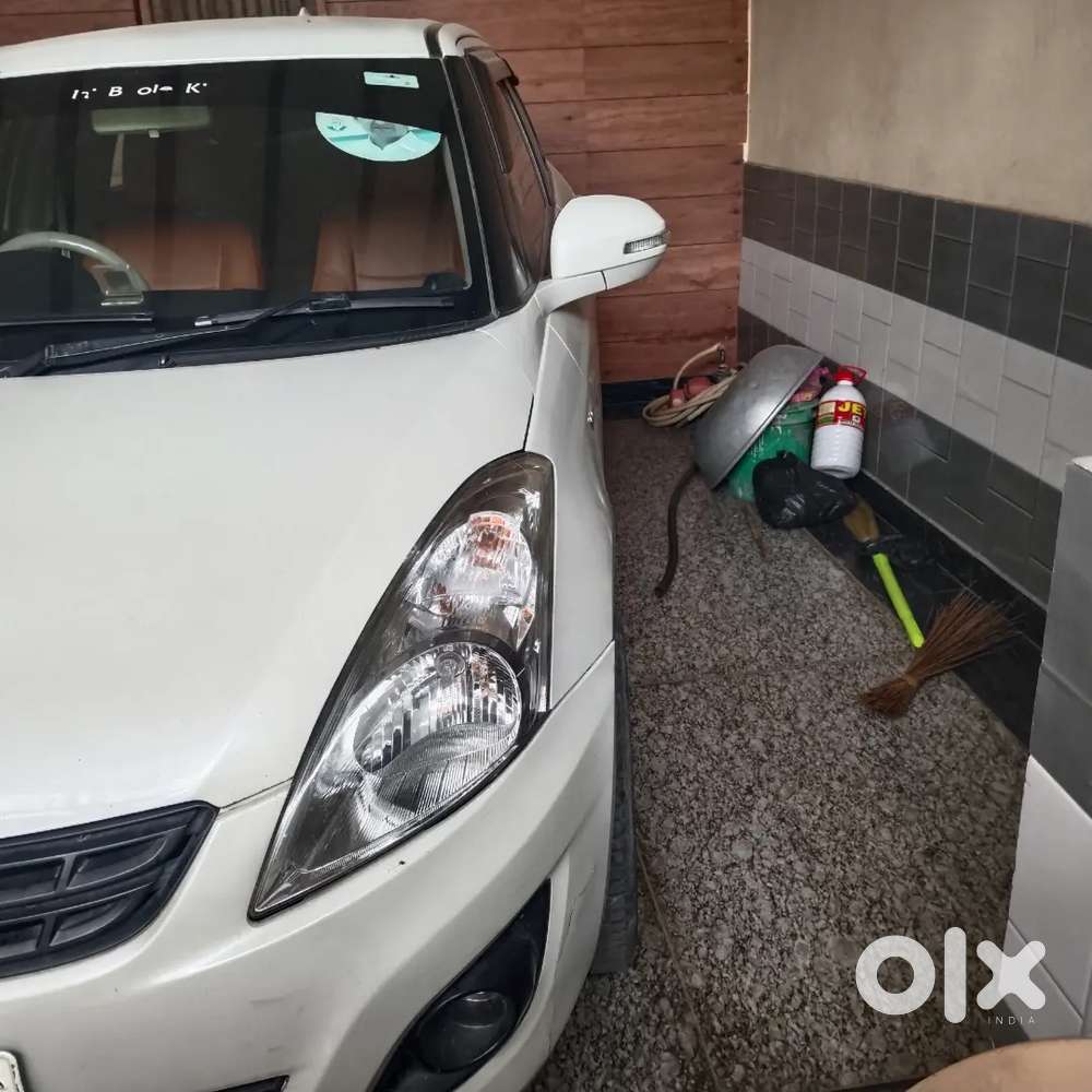 Maruti Suzuki Swift Dzire 2015 Petrol 52000 Km Driven