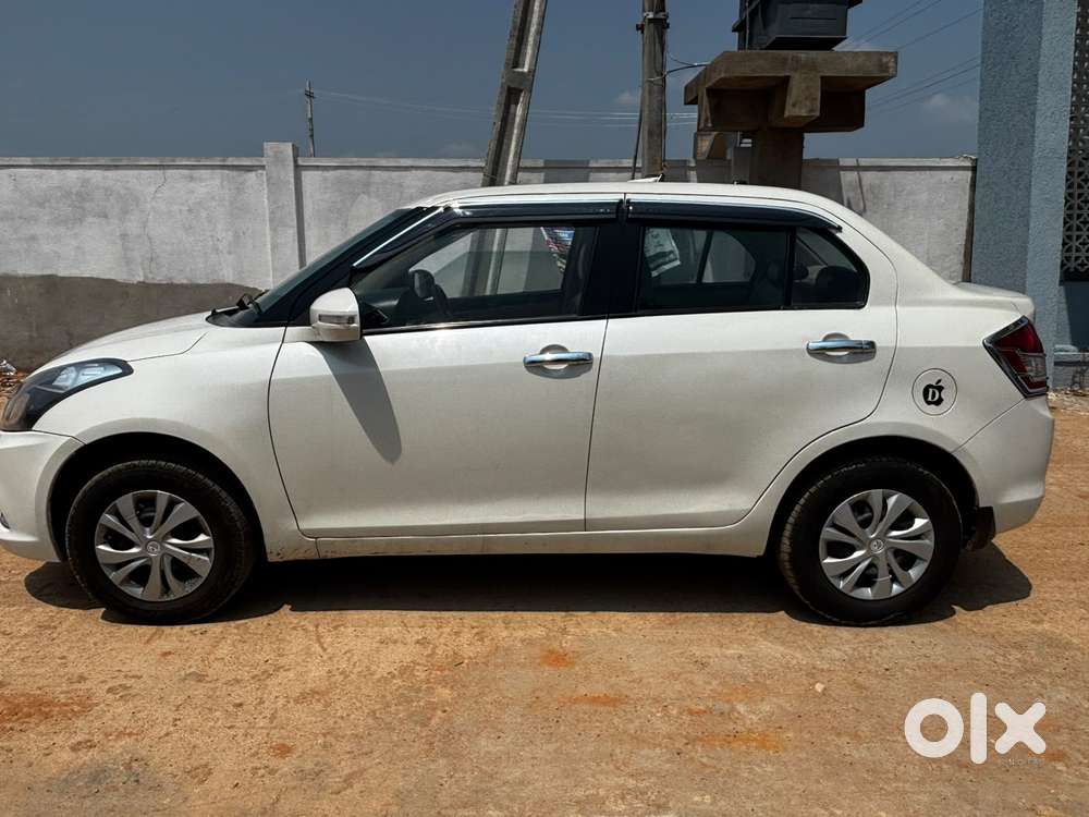 Maruti Suzuki Swift Dzire Vdi Bsiv, 2015, Diesel