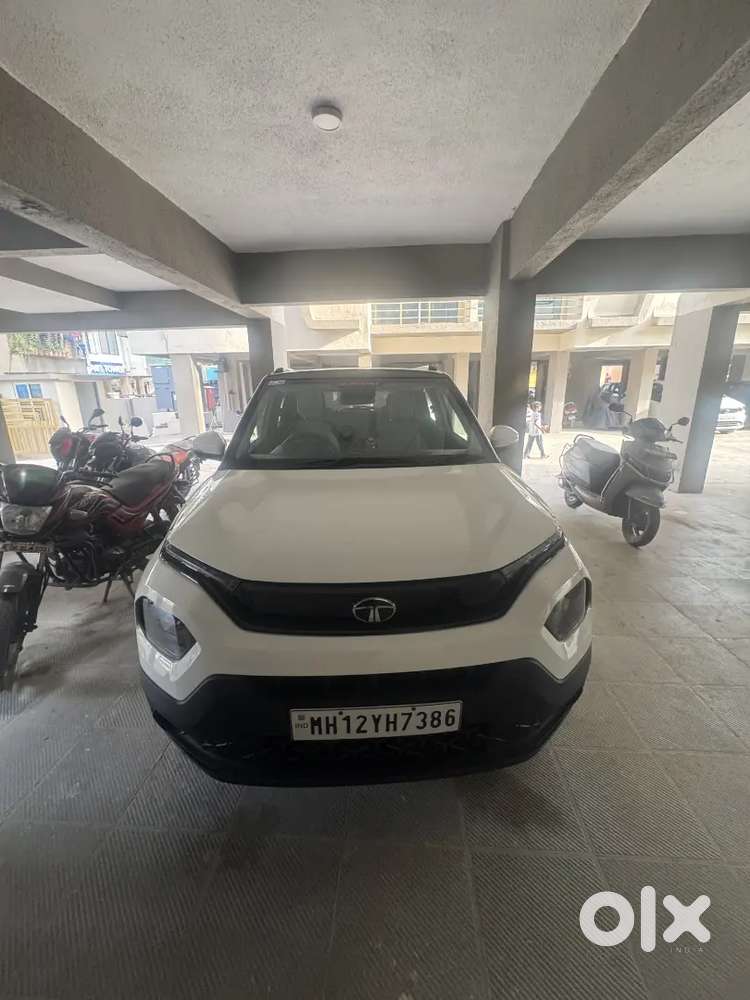 Tata Punch 2025 Petrol Sunroof