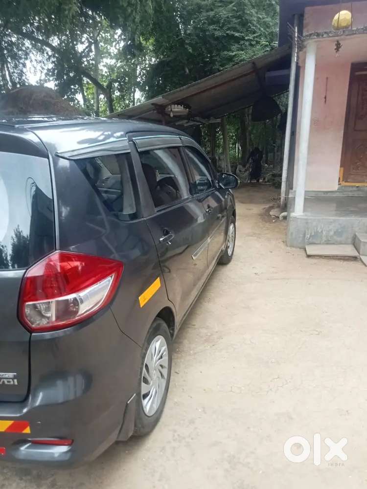 Ertiga Diesel Vdi Abs 2016