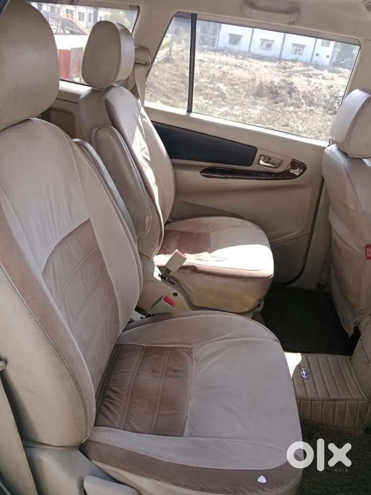 Toyota Innova 2014 Diesel 21000 Km Driven