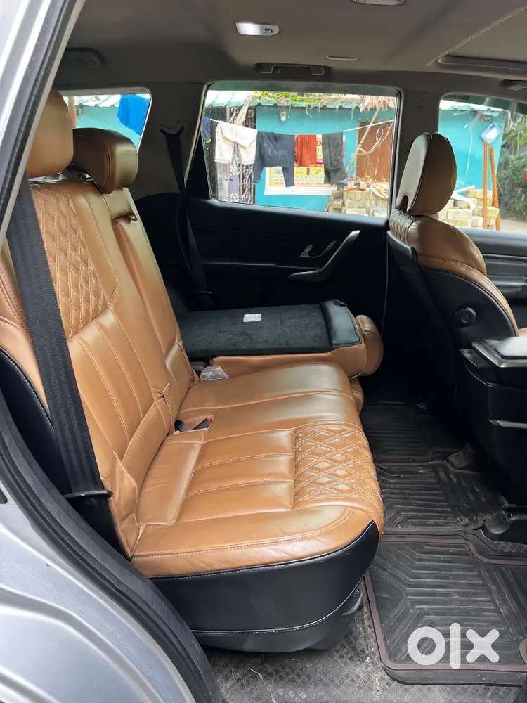 Mahindra Xuv500 2019