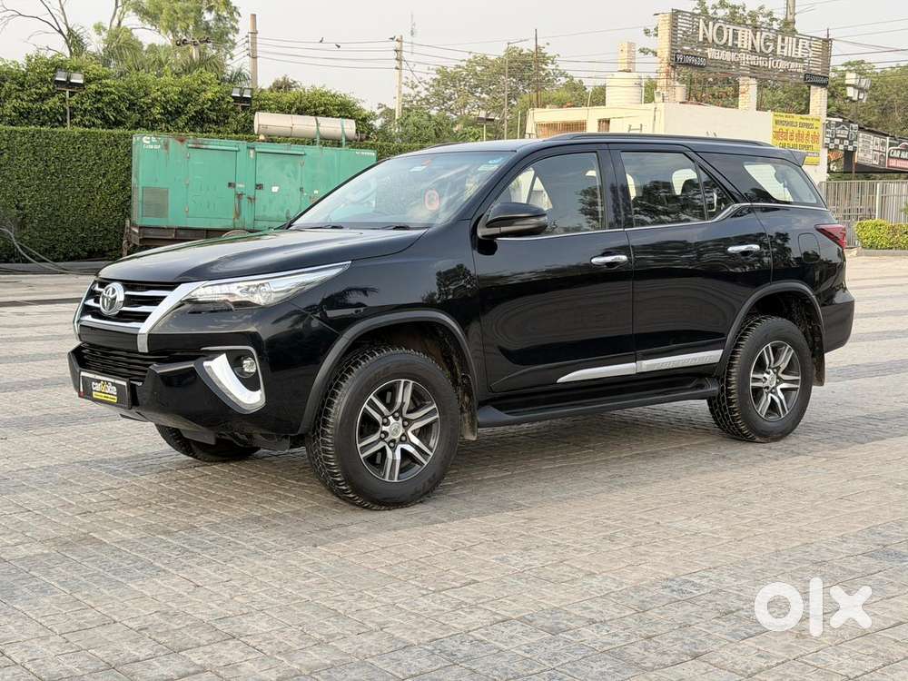 Toyota Fortuner 4x2 Mt 2.8 Diesel, 2020, Petrol