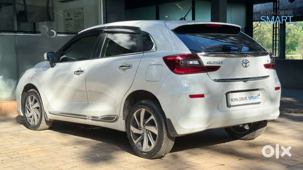 Toyota Glanza, 2023, Petrol