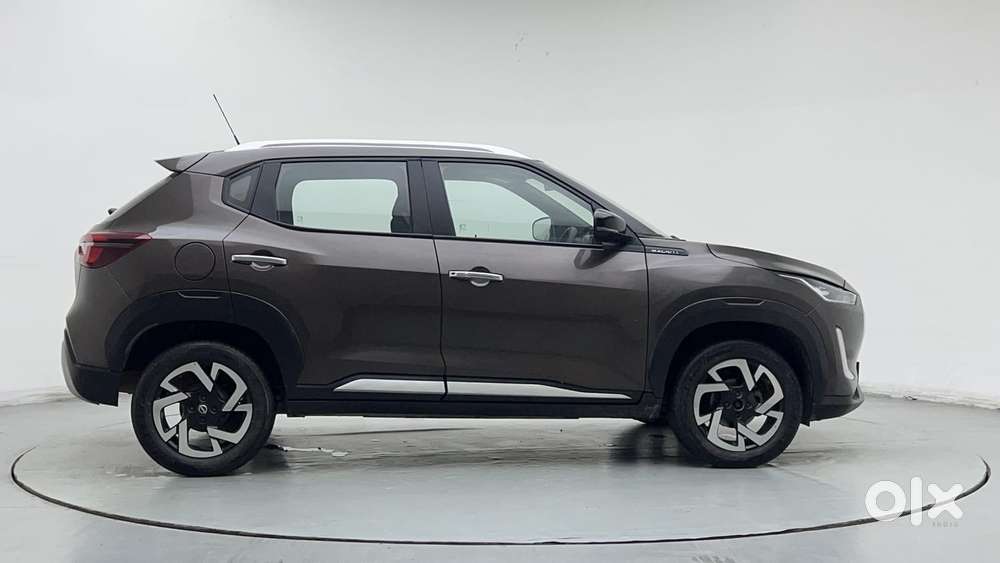 Nissan Magnite Xv Turbo, 2022, Petrol