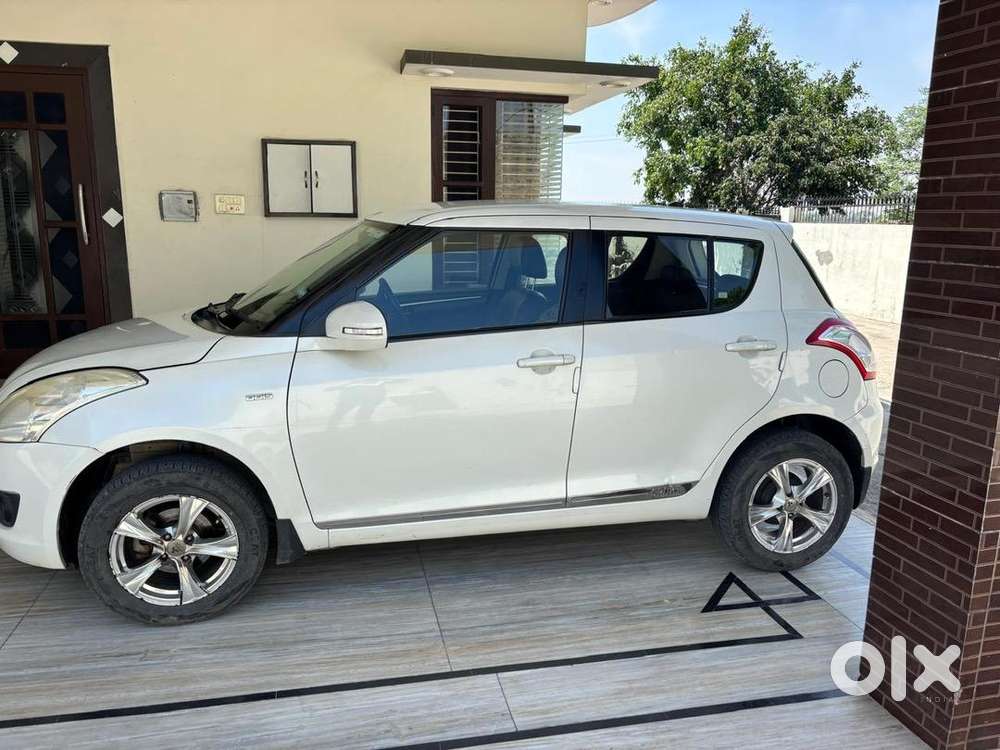 Maruti Suzuki Swift 2014 Diesel 128500 Km Driven