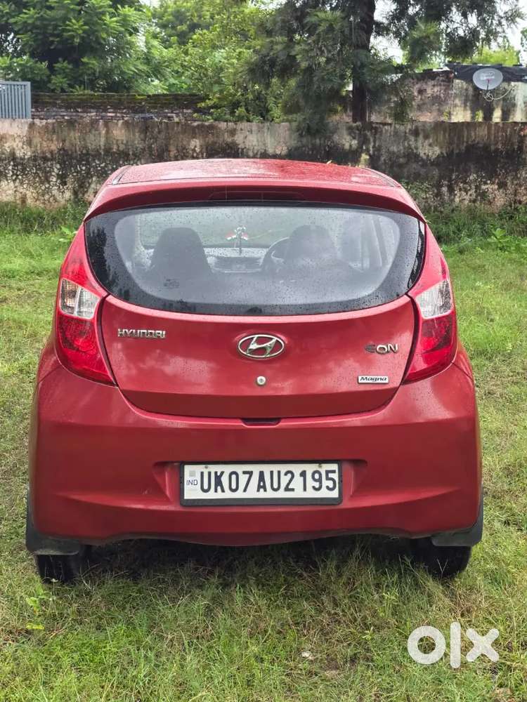 Hyundai Eon 
1st Owner 
Ac 
Power Steering 2012 November