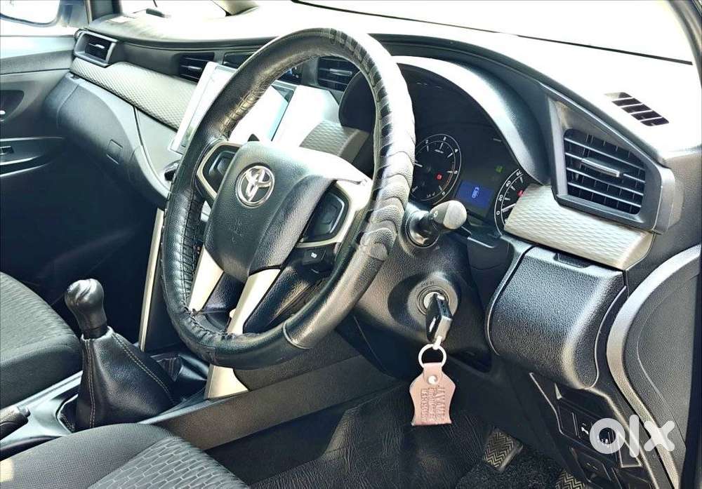 Toyota Innova Crysta 2.4 G Mt, 2017, Diesel