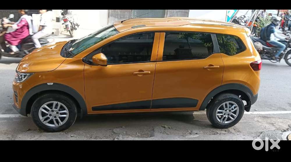 Renault Triber Rxl, 2021, Petrol