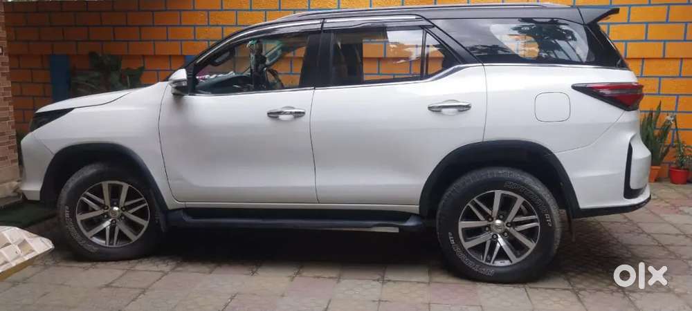 2019 Automatic 4x4 Fortuner For Sale
