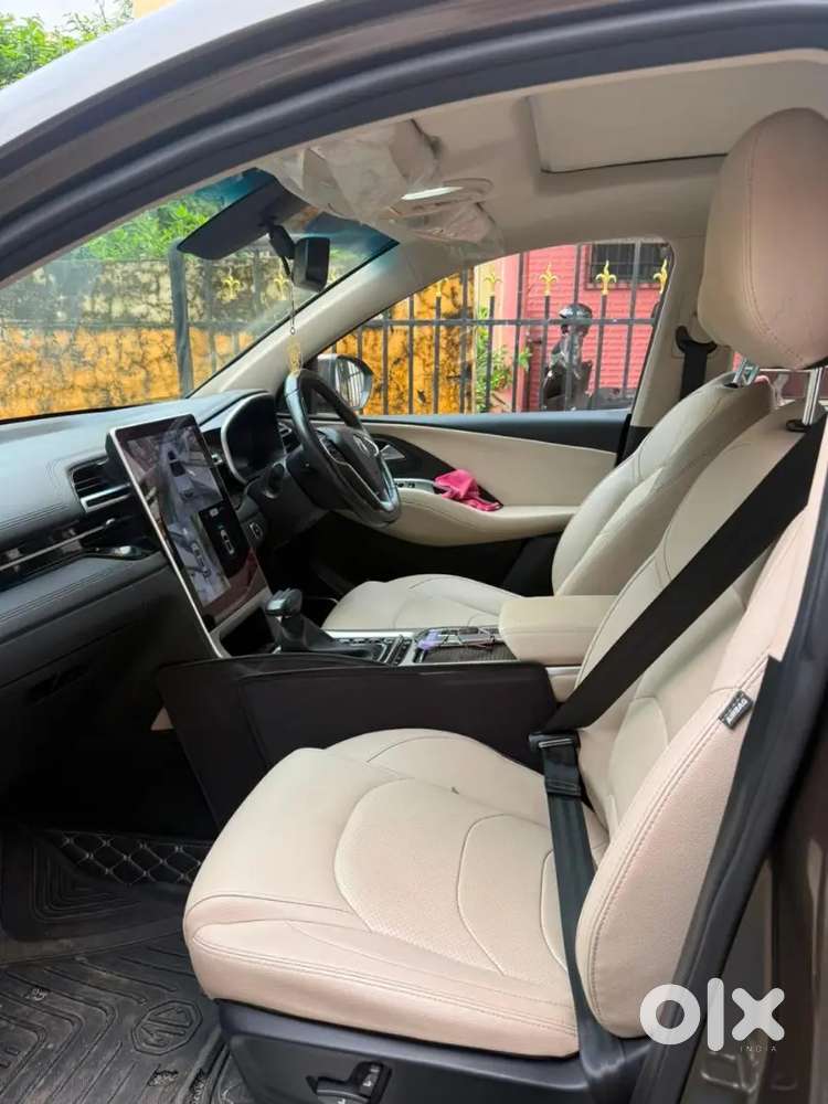 Mg Hector 1.5 Sharp 2023 Automatic
