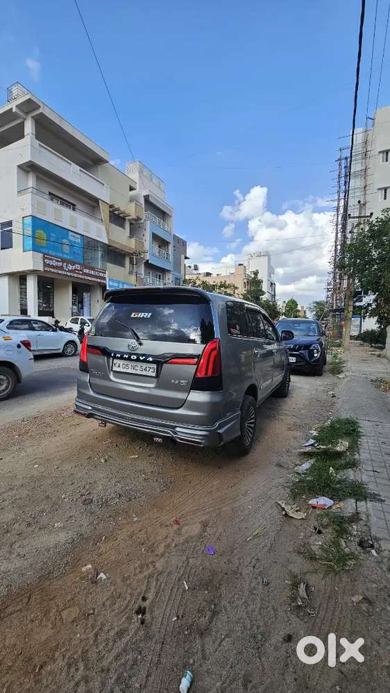 2011 Innova In Tight Condition