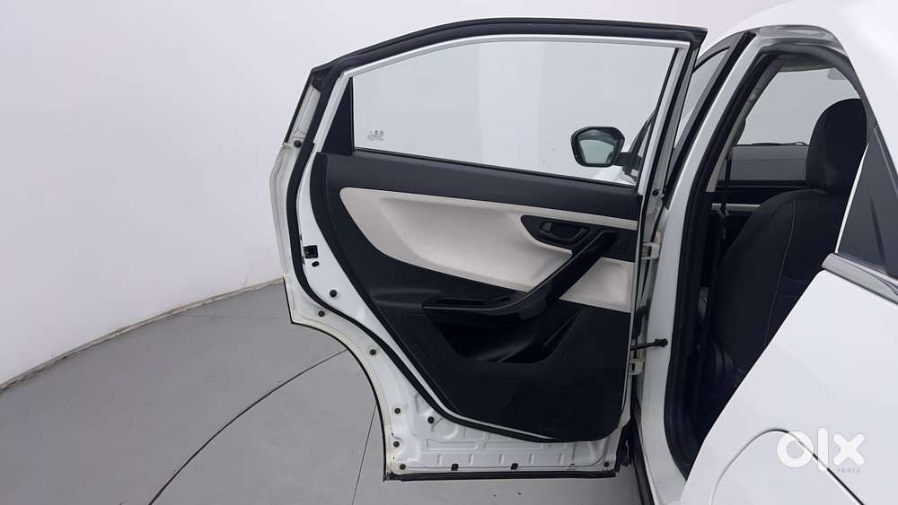 Tata Curvv Creative S 1.5 Kryojet Diesel 6mt, 2025, Diesel