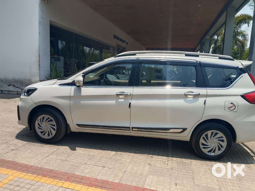 Maruti Suzuki Ertiga 1.5 Vxi Shvs, 2023, Petrol