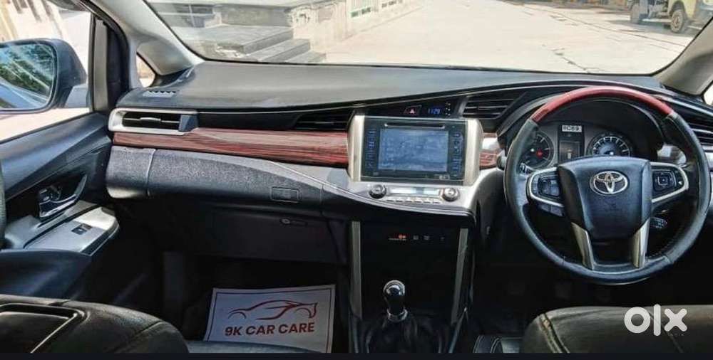 Toyota Innova Crysta 2018 Diesel 175000 Km Driven
