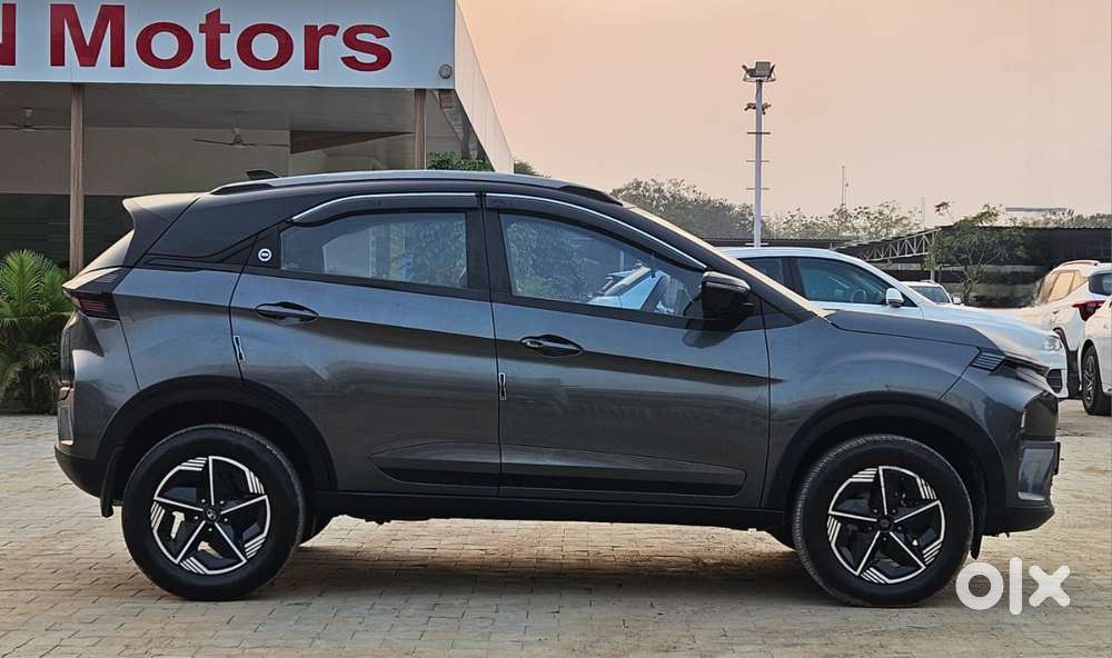 Tata Nexon Fearless Plus (ps)  1.2 Petrol Dca (adas), 2023