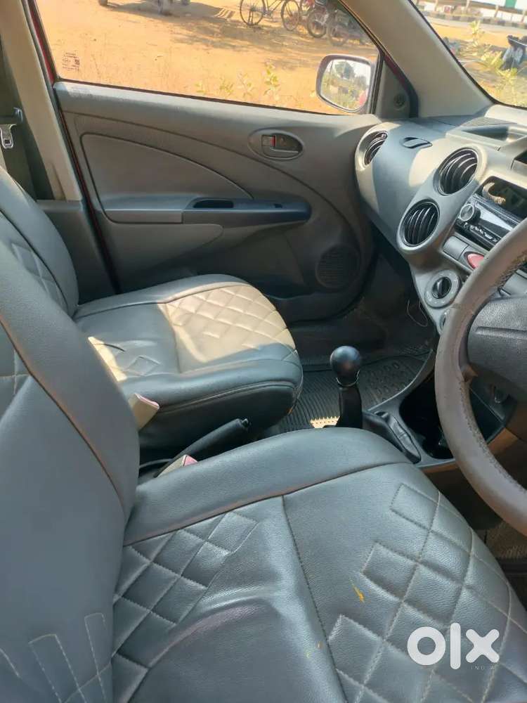 Toyota Etios 2013 Petrol 123000 Km Driven